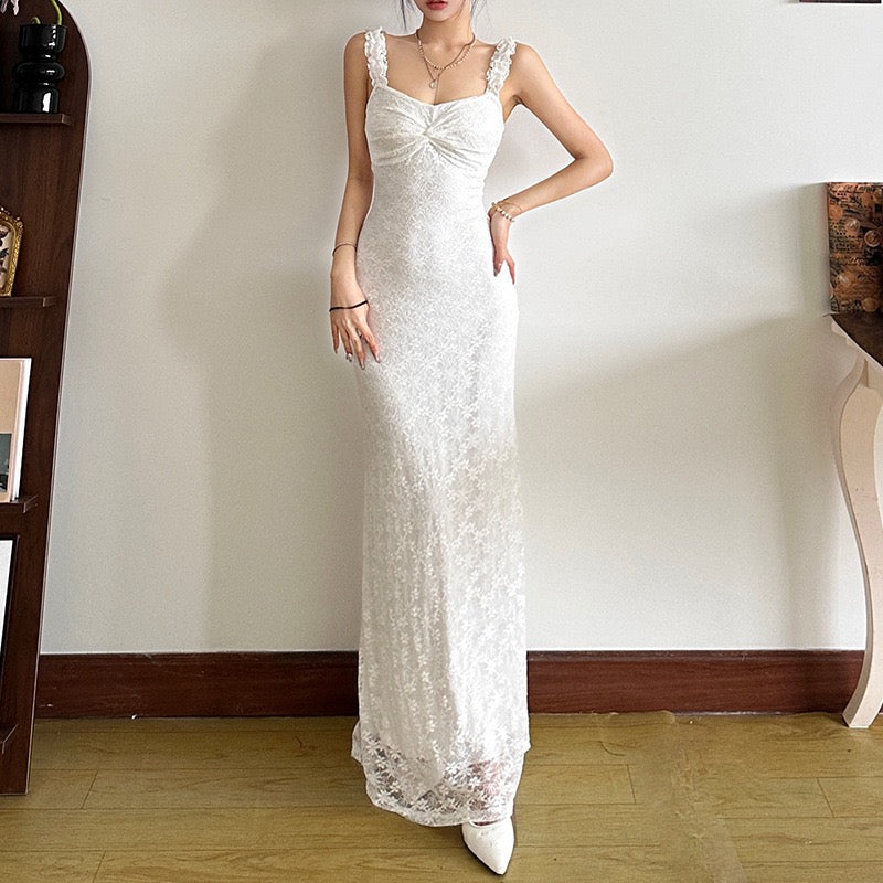 Off-the-shoulder maxi dress with a lace design - LINI