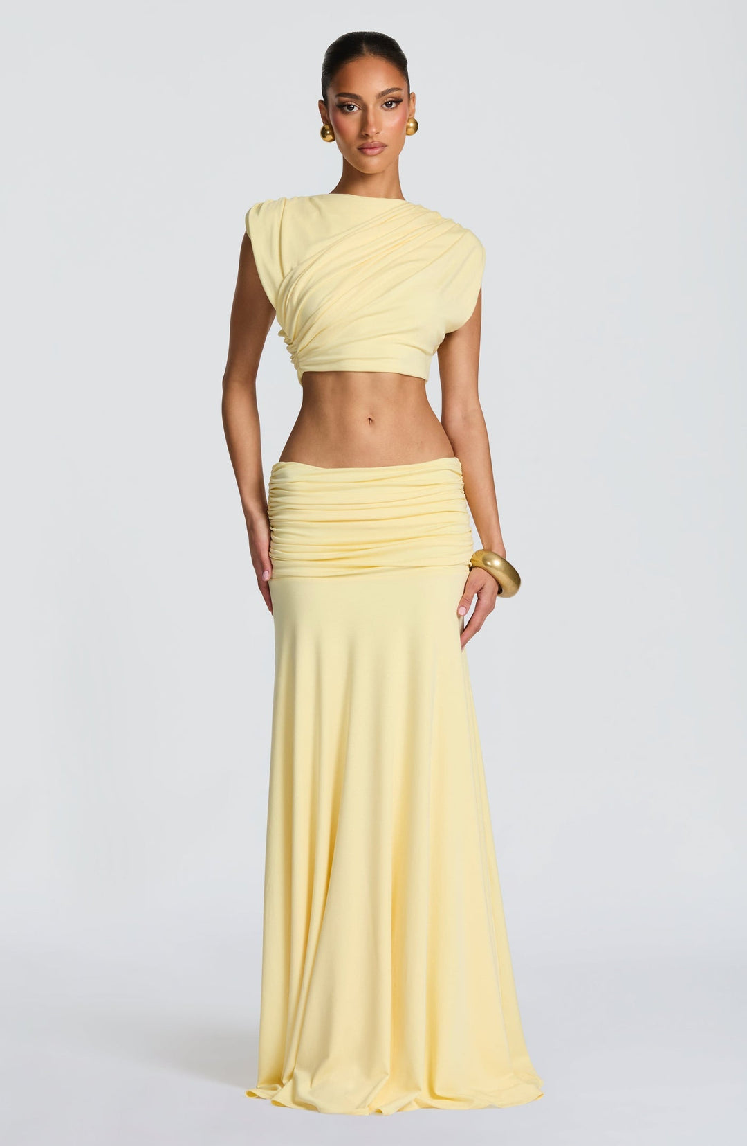 Ray - Two-piece pleated set with a maxi skirt and crop top