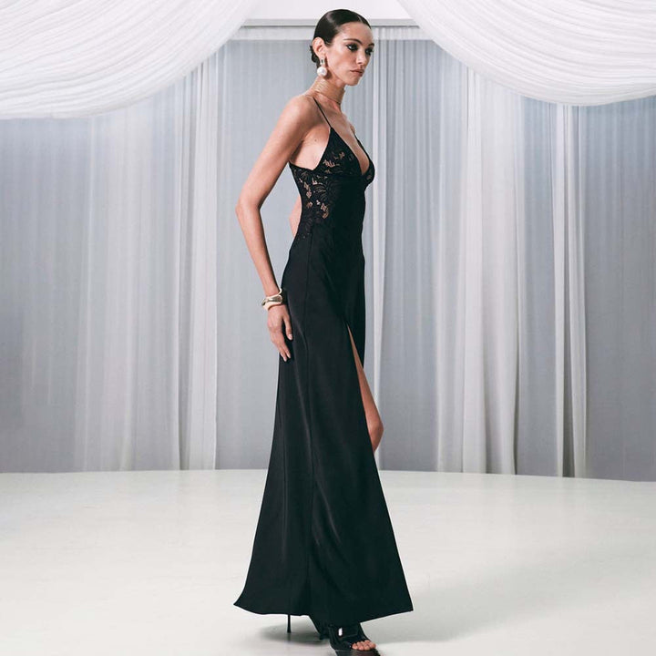 Satin maxi dress with a slit and lace design - Amori