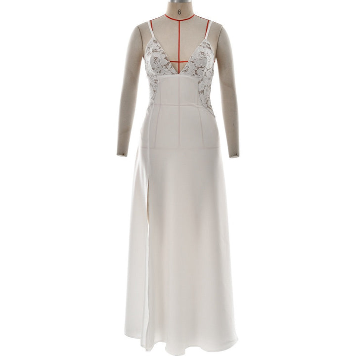 Satin maxi dress with a slit and lace design - Amori