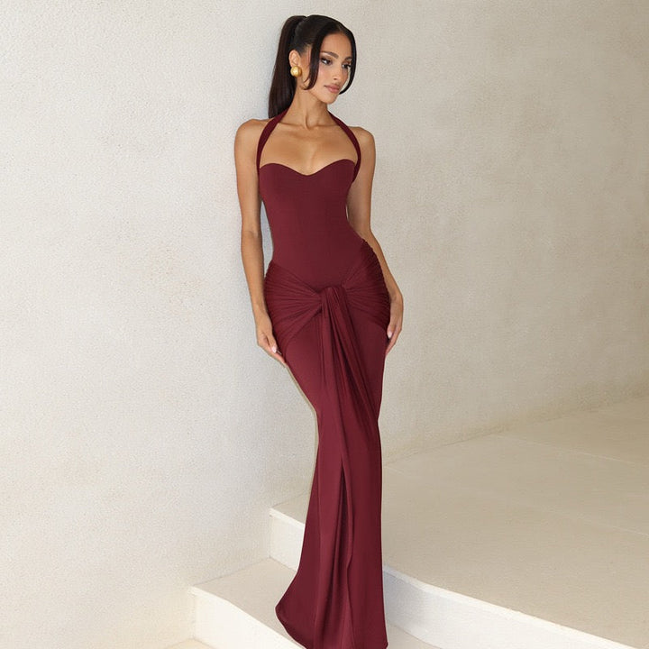 Maxi dress with a neck tie and open back – YALI