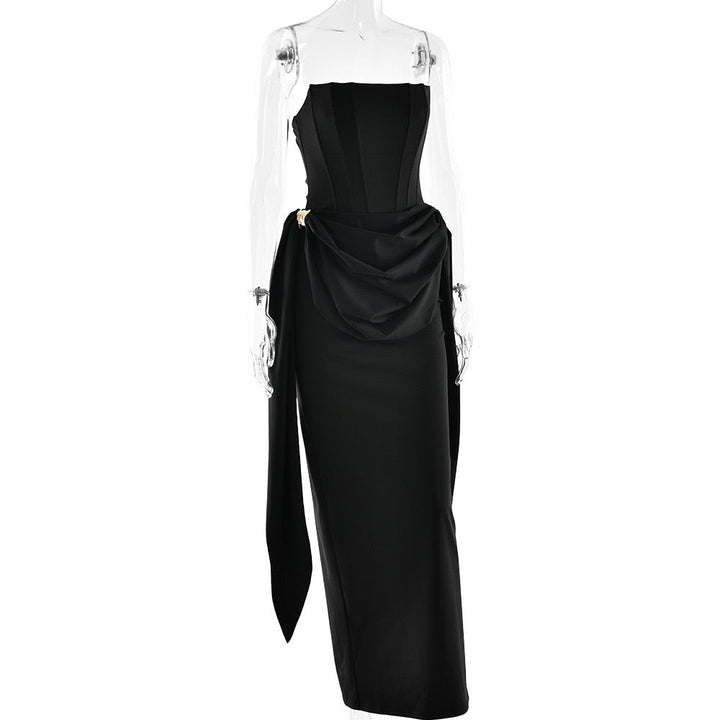 Strapless maxi dress with corset design and pleats decorated with tassels - Fleece