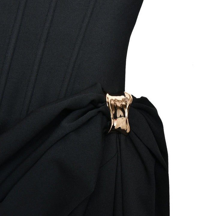 Strapless maxi dress with corset design and pleats decorated with tassels - Fleece