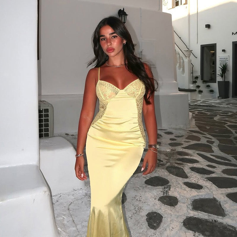 Satin maxi dress with a slit and lace - Mariana