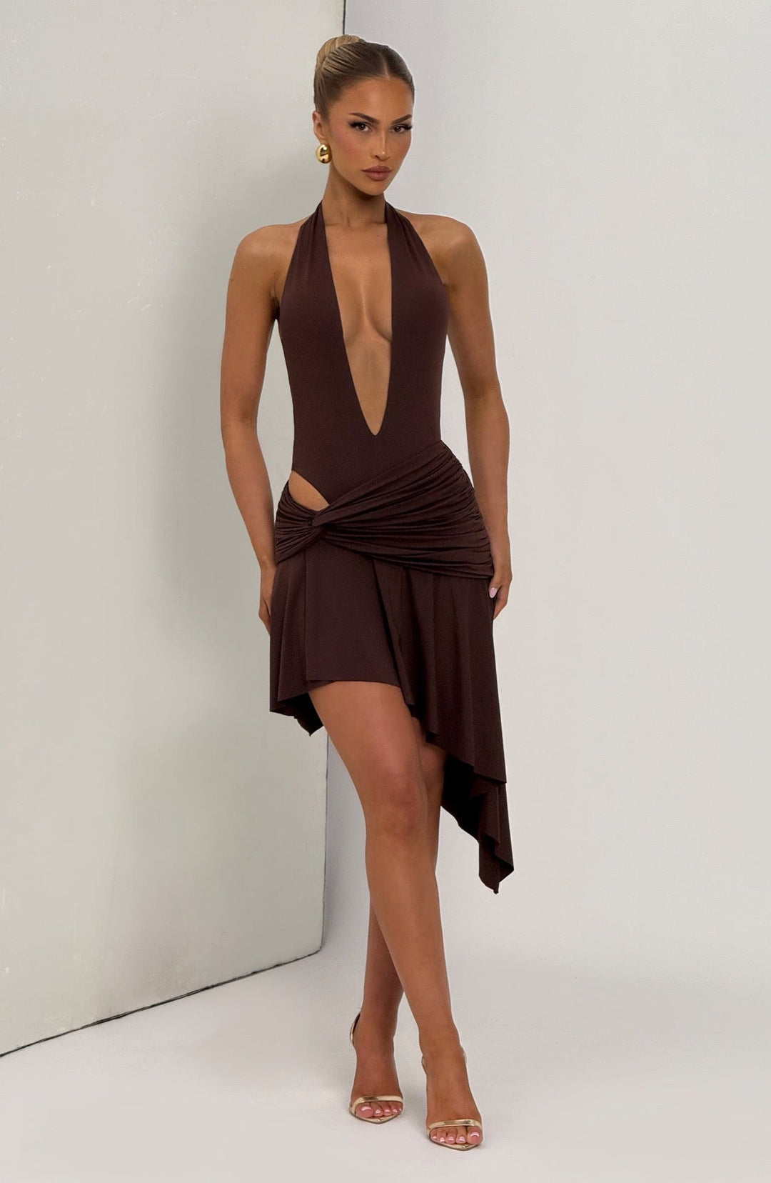 Lorenza - Two-piece set with a halter-tie bodysuit, open back, and asymmetrical skirt