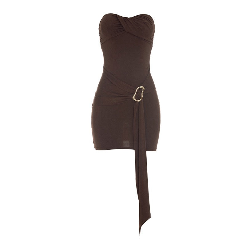 Strapless ruched mini dress with buckle embellishment – SOLEDAD