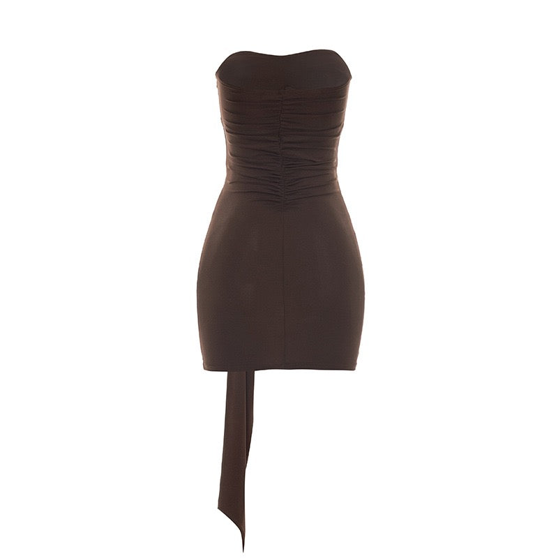 Strapless ruched mini dress with buckle embellishment – SOLEDAD