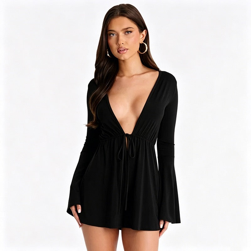 Short jumpsuit with tie detailing – JANE