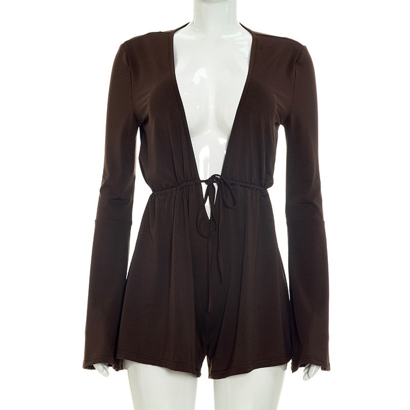 Short jumpsuit with tie detailing – JANE