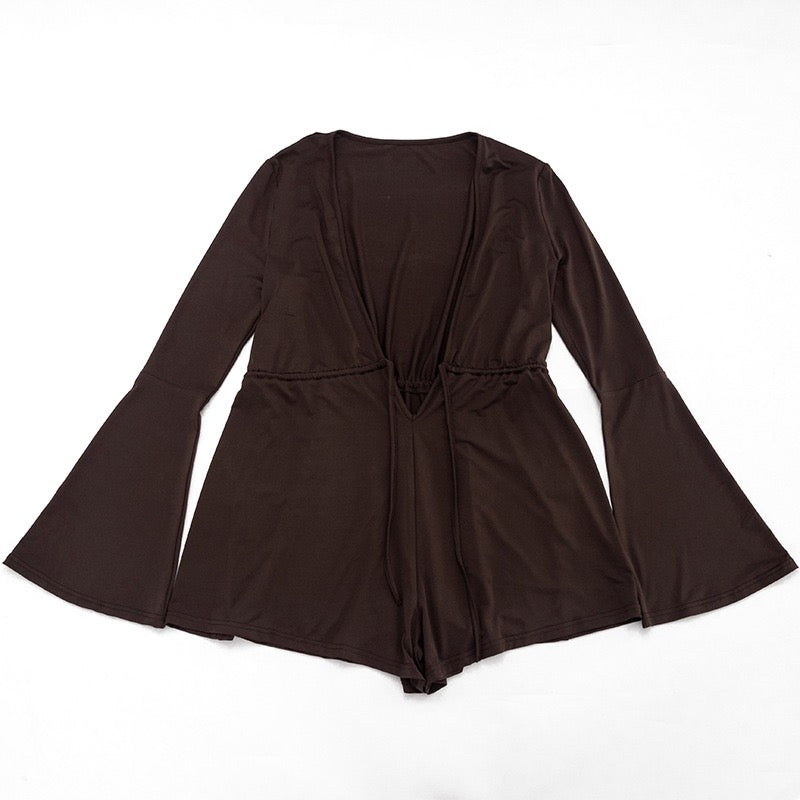 Short jumpsuit with tie detailing – JANE