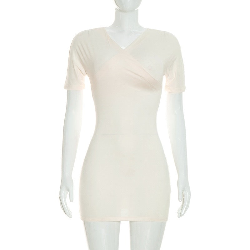 Fitted mini dress with off-the-shoulder sleeves – Melania