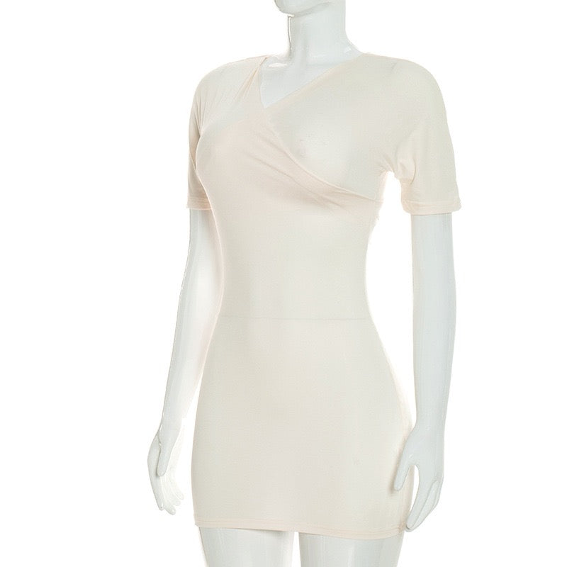 Fitted mini dress with off-the-shoulder sleeves – Melania