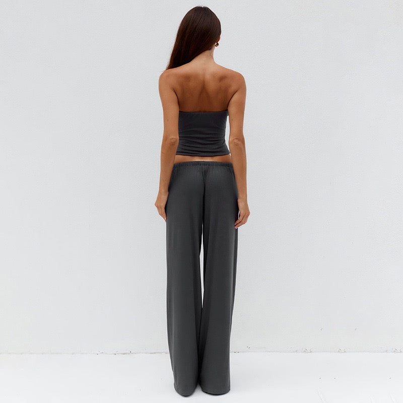 Cozy two-piece set with a strapless top and long pants – Tani