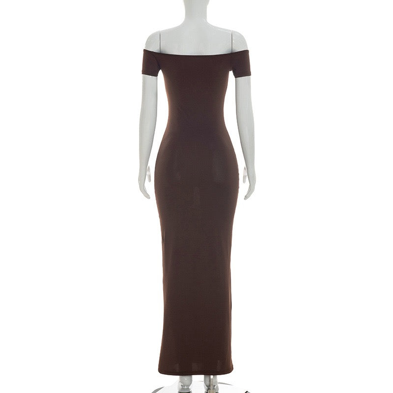 Fitted maxi dress with off-the-shoulder sleeves – Yana