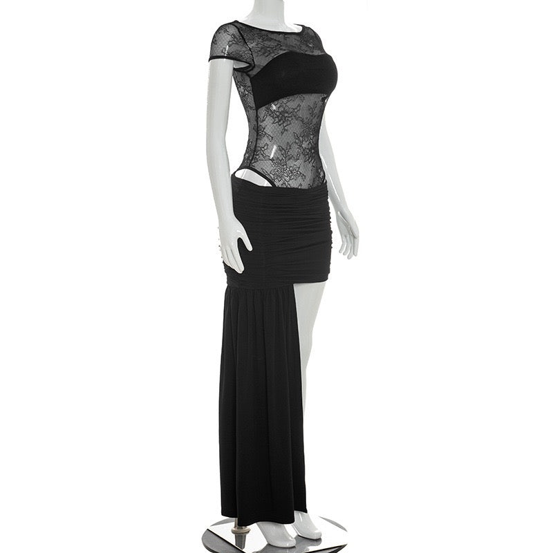 Two-piece set with a lace bodysuit and ruched mini skirt with a train – Shenina