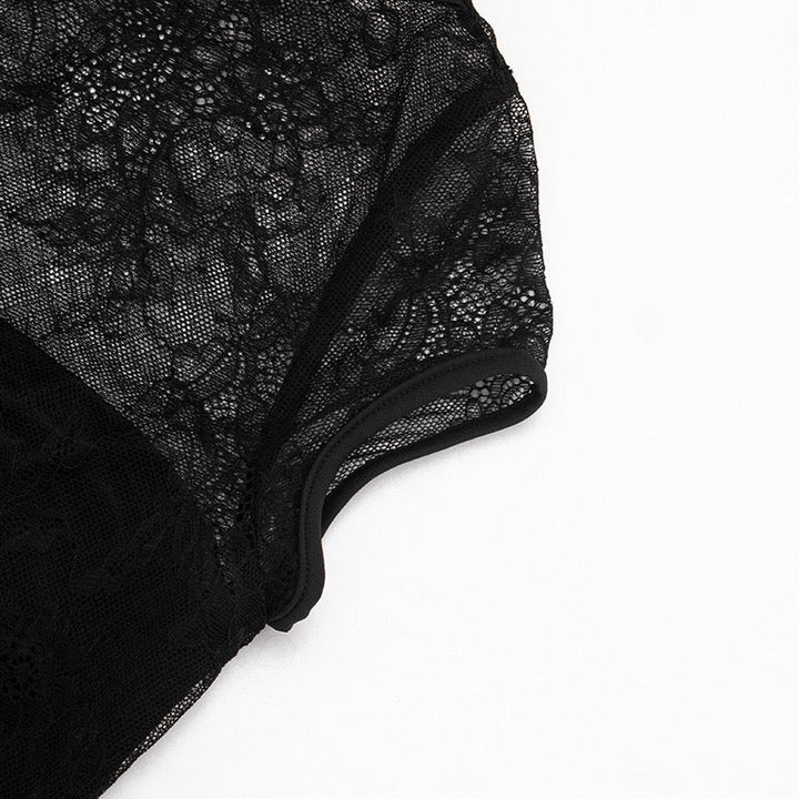 Two-piece set with a lace bodysuit and ruched mini skirt with a train – Shenina