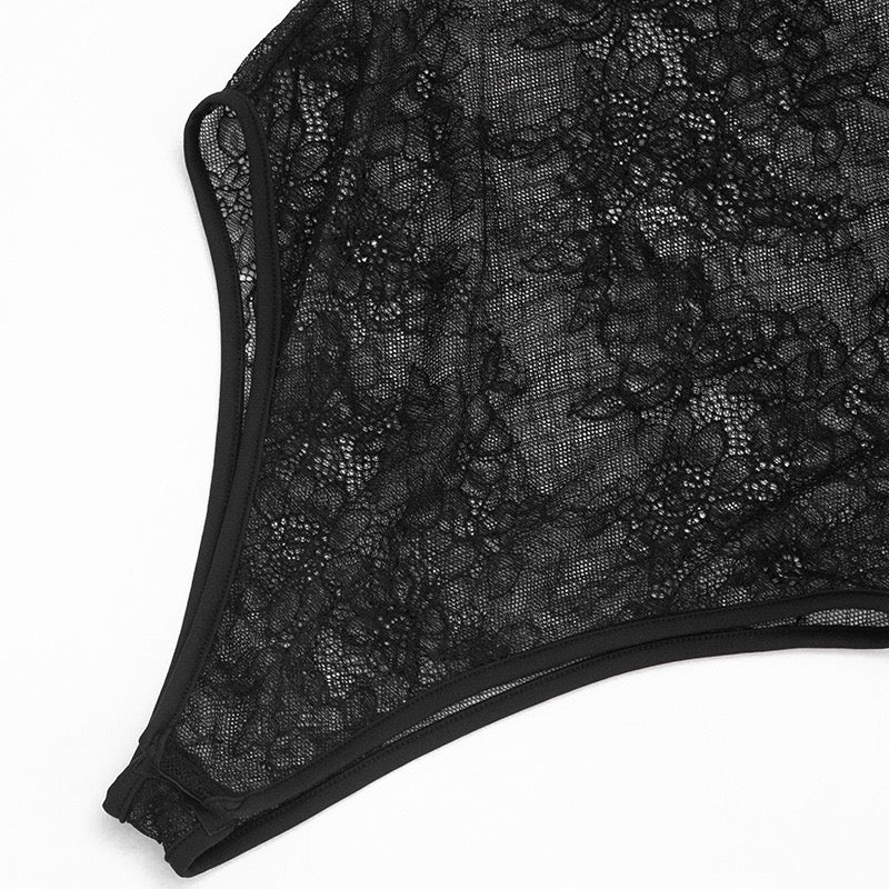 Two-piece set with a lace bodysuit and ruched mini skirt with a train – Shenina
