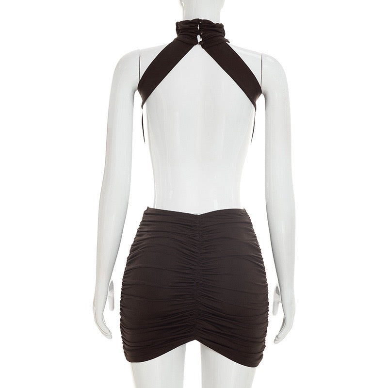 Fitted ruched mini dress with an open back – HILI