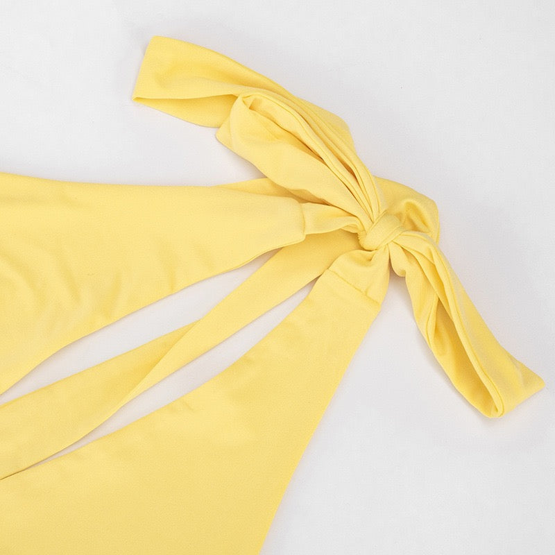 Maxi dress with a slit, pleats, neck tie, and open back – Penelope