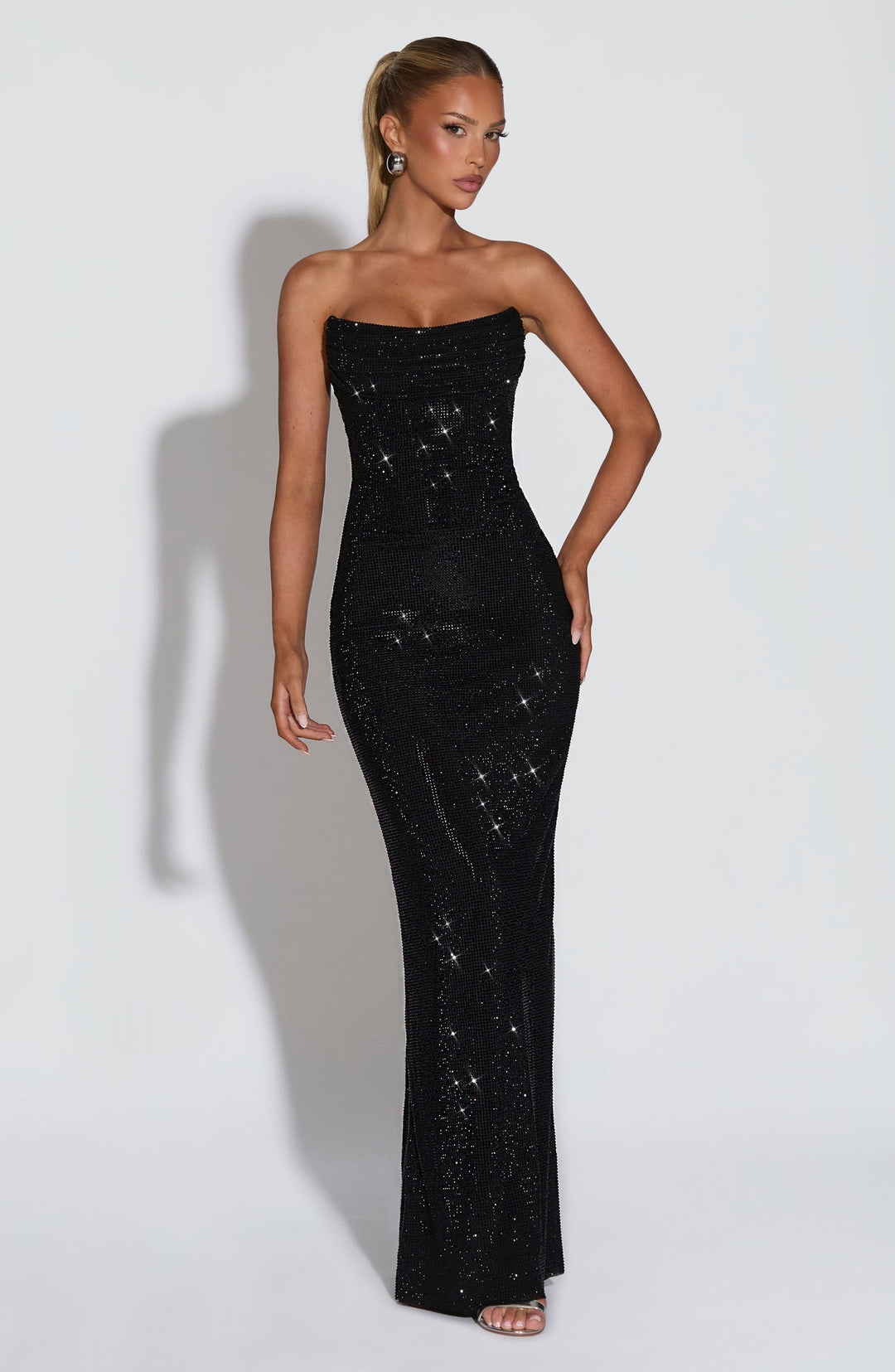 Strapless maxi evening dress with sparkling rhinestone embellishments – GLOW