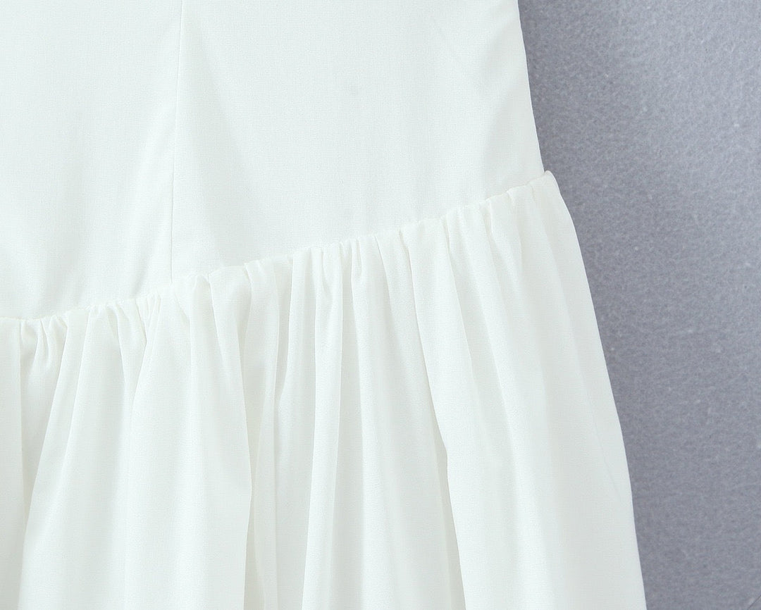 Maxi balloon dress with slit design and tie at the back - Bianca