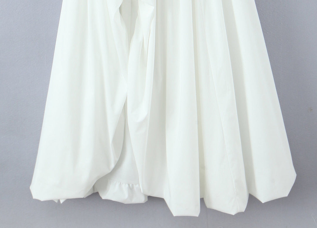 Maxi balloon dress with slit design and tie at the back - Bianca