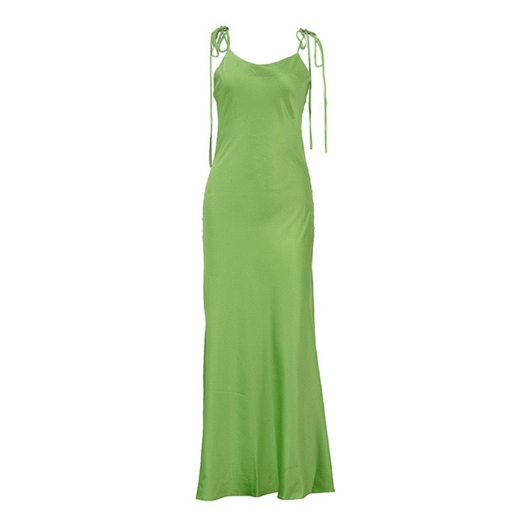 Satin maxi dress with tie straps – Lia