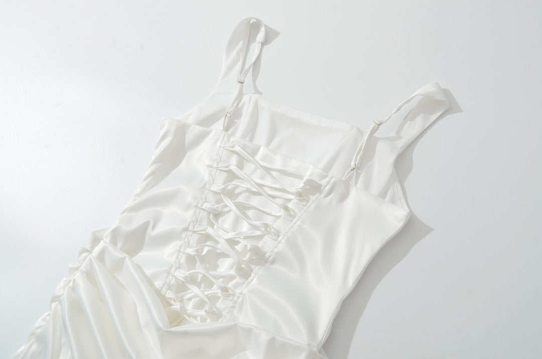 Maxi dress with satin pleats and a tie-back bodice for fastening at the waist - Loiana