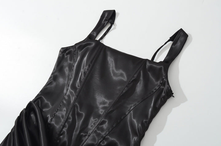 Maxi dress with satin pleats and a tie-back bodice for fastening at the waist - Loiana