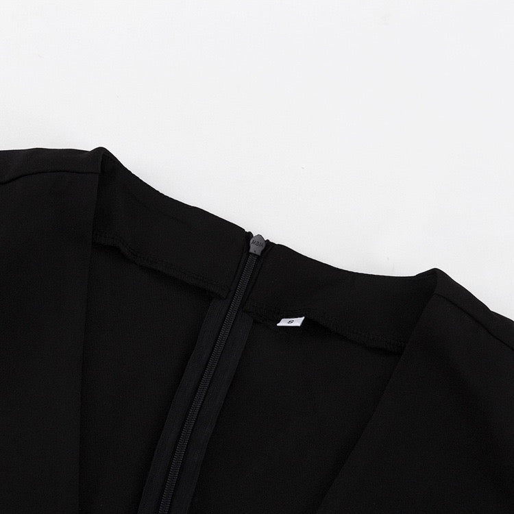 Tailored maxi dress with deep V-neckline and slit design - Amber