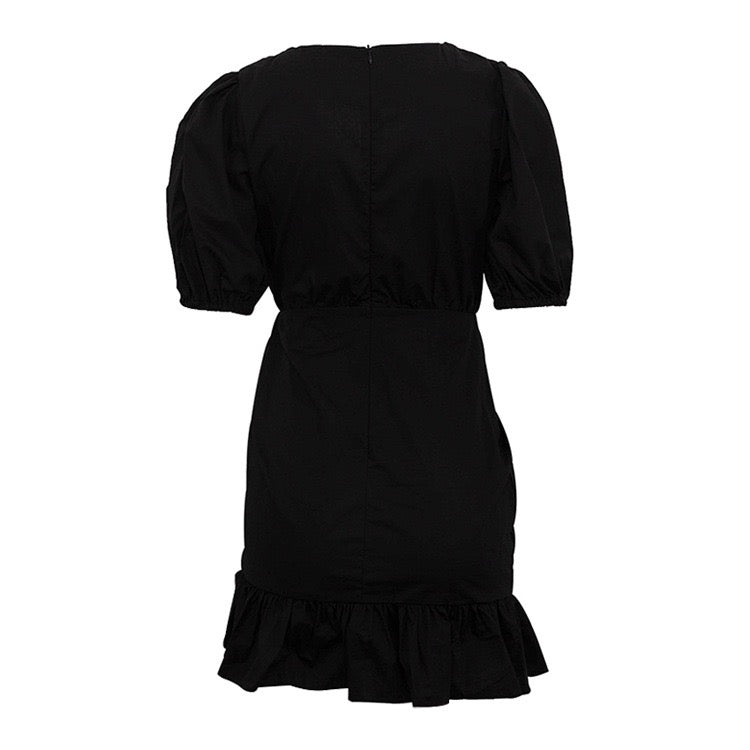 Mini dress with ruched and tie design – Gefen