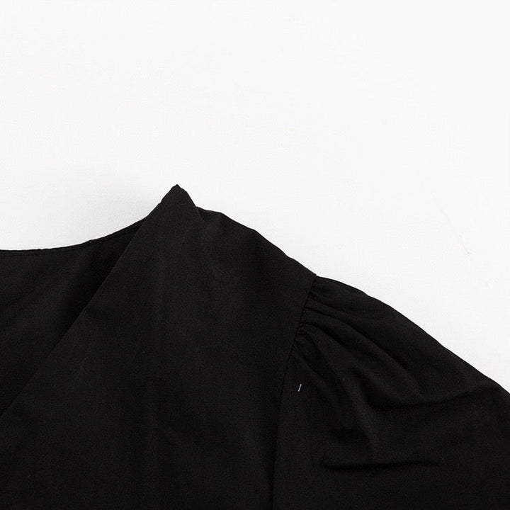 Mini dress with ruched and tie design – Gefen