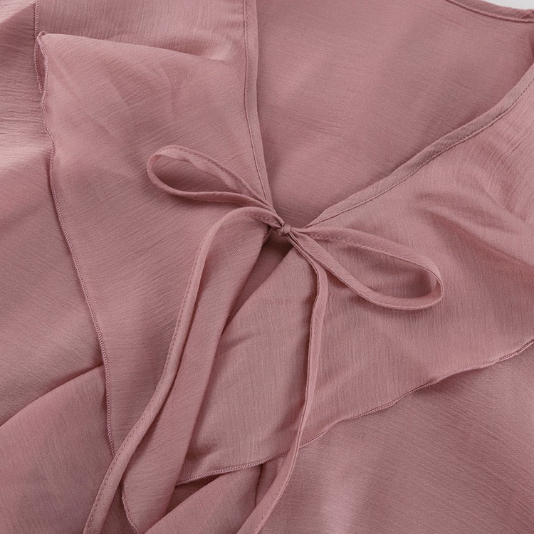 Two-piece chiffon suit with ruffled top and shorts – Lilinda