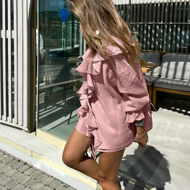 Two-piece chiffon suit with ruffled top and shorts – Lilinda