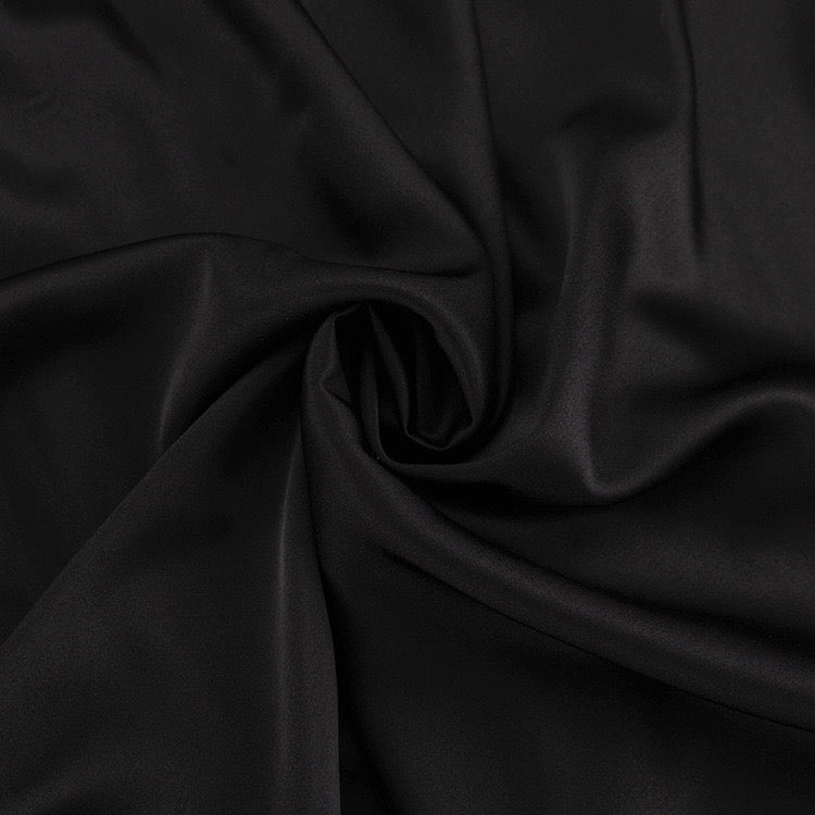 Lace-trimmed slit satin maxi dress - Lennon