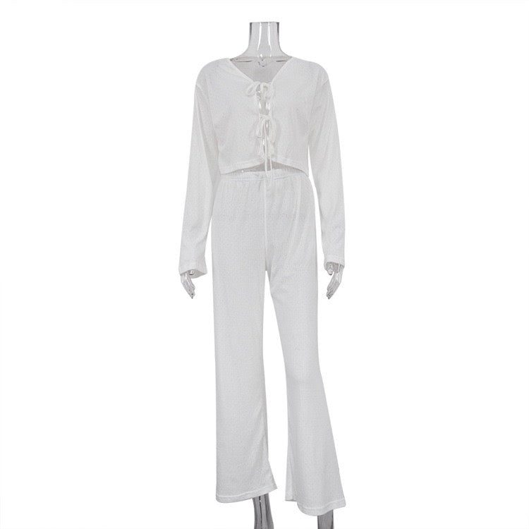 Two-piece suit with tie top and long pants – Neta