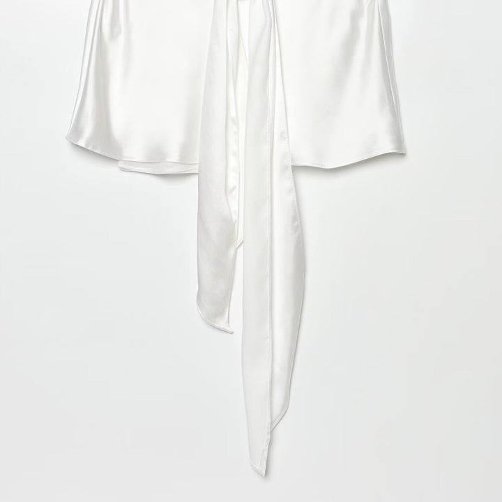 Satin dress with open back and tie design – Lily