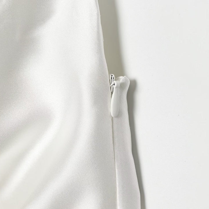 Satin dress with open back and tie design – Lily