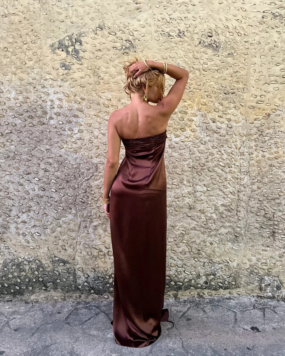 Strapless satin maxi dress with slit and ruffle design – Ophelia