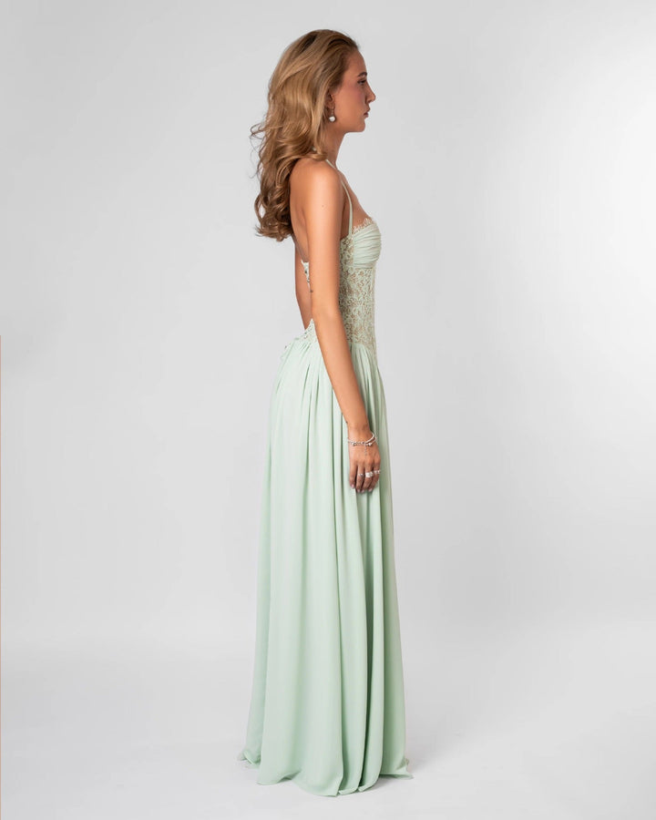 Lace maxi dress with back tie for a fitted waist – Nina