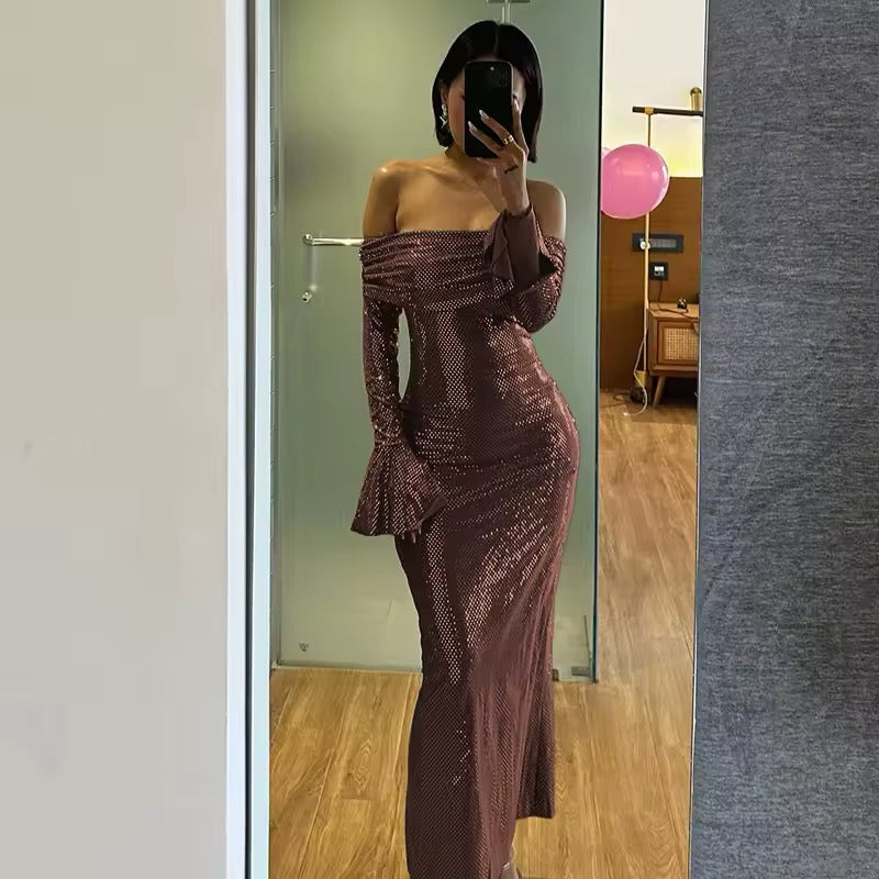 שמלת מקסי כתפיים חשופות בעיטור נקודות מנצנצות - LENA