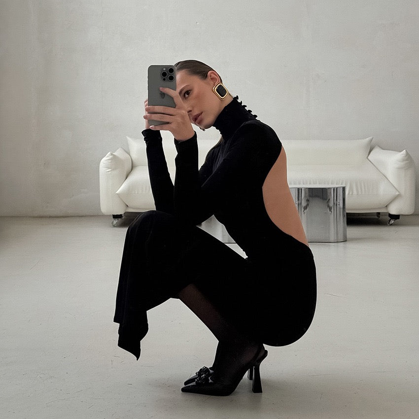 Maxi dress with turtleneck and open back - TITI
