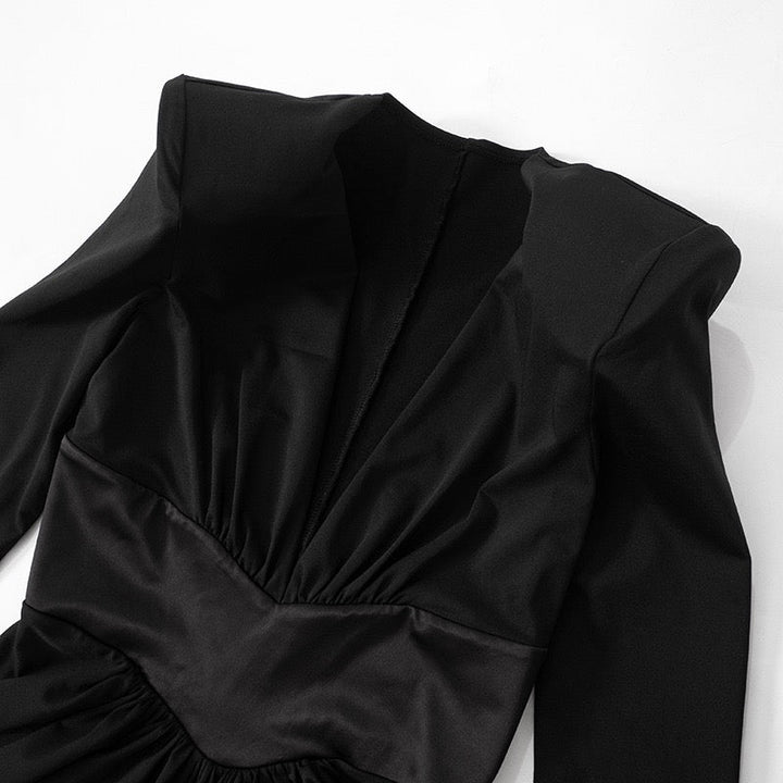 Maxi dress with satin trim in a slit design and V-neckline - TOMA