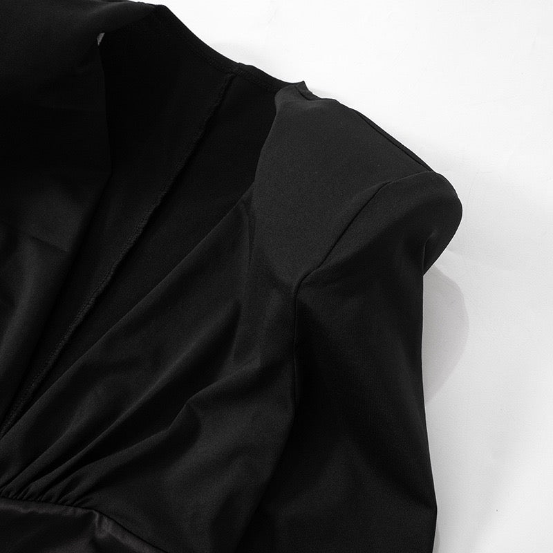 Maxi dress with satin trim in a slit design and V-neckline - TOMA