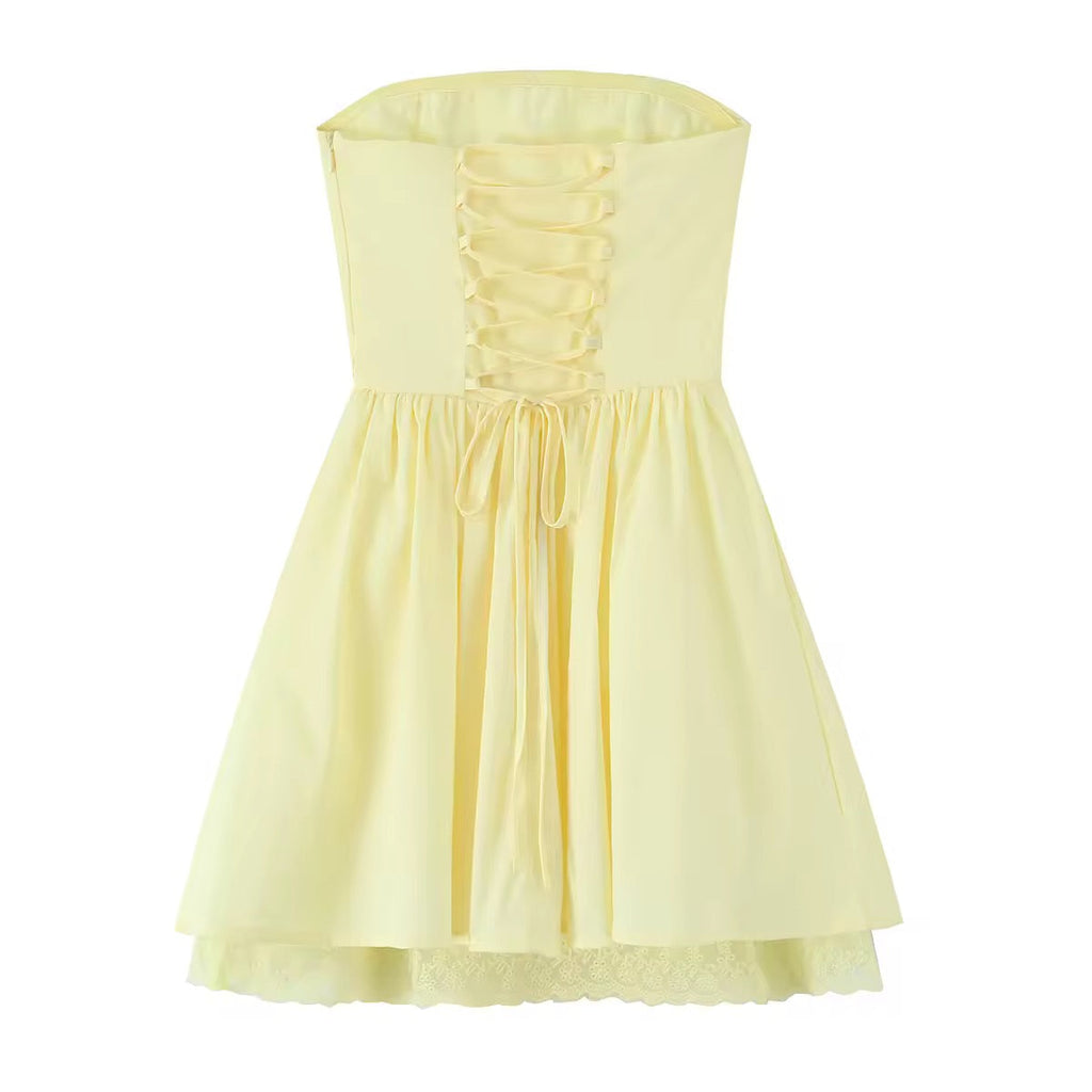 שמלת מיני בגזרת A קשירה בגב להצמדה במותן סטייל כפרי - Reya