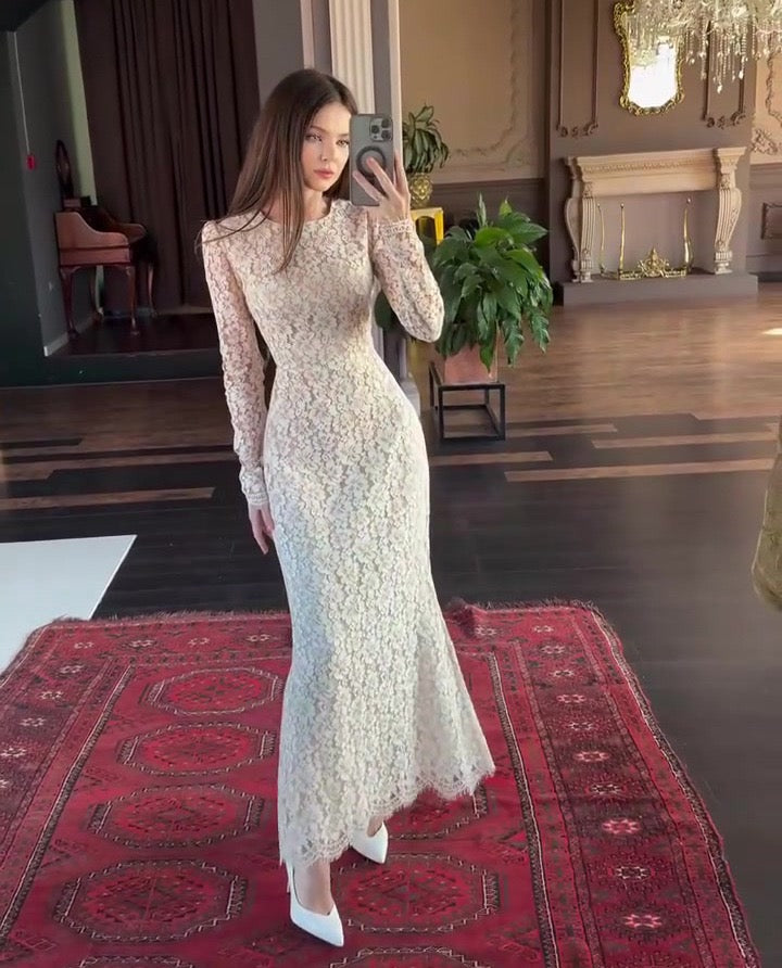 Maxi Lace Dress - Luri