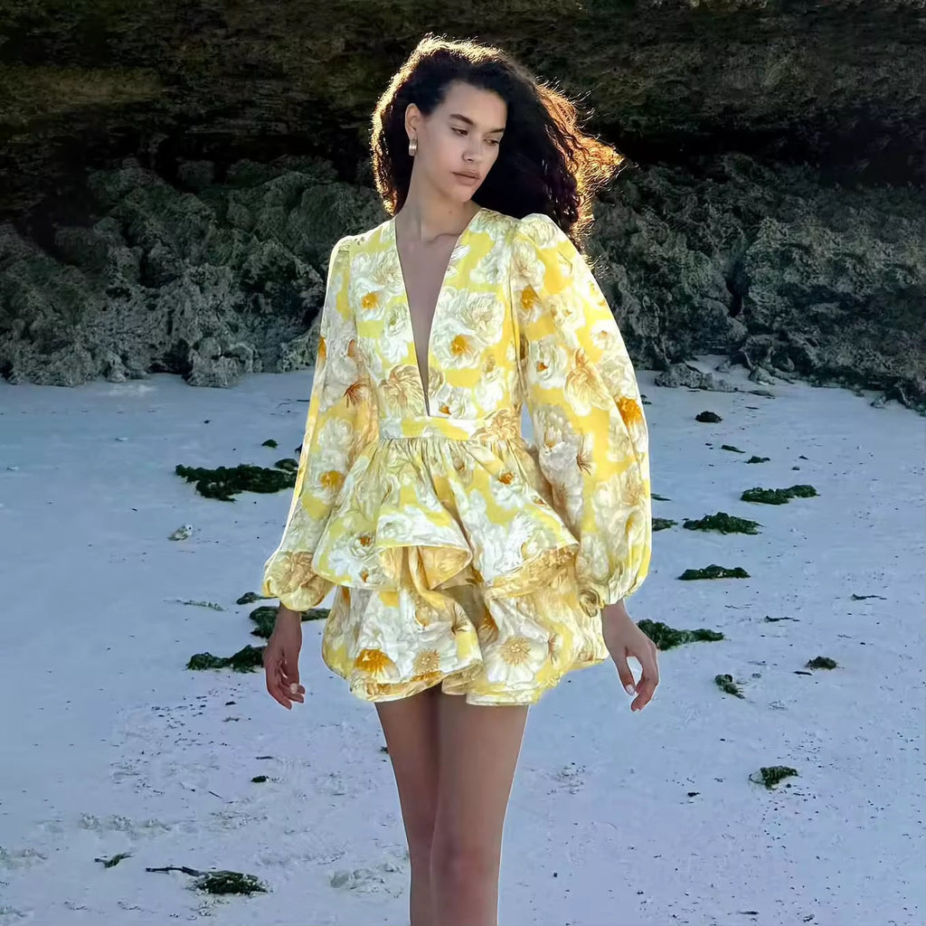 שמלת מיני פרחונית מלמלה בעיצוב מדורג - MIEL