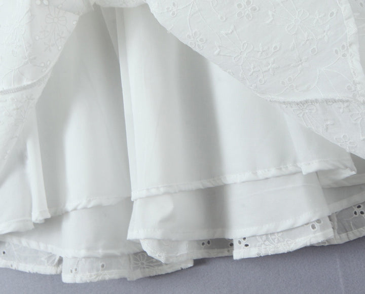 A-line mini dress in embroidered eyelet fabric with back ties for a fitted waist – Vנס