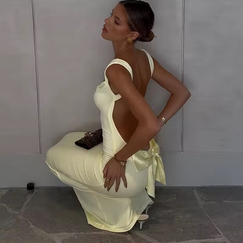 שמלת מקסי גב פתוח בעיטור פפיון סאטן - EMI