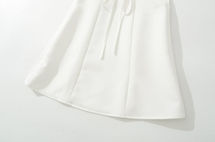 A-line mini dress with back ties for a fitted waist – Vela
